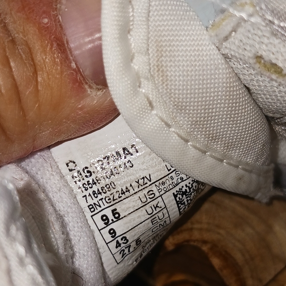 New Balance 327 Streetwear/Lifestyle/Athletic Shoes Size 9.5 Men/11 Women - Picture 8 of 10